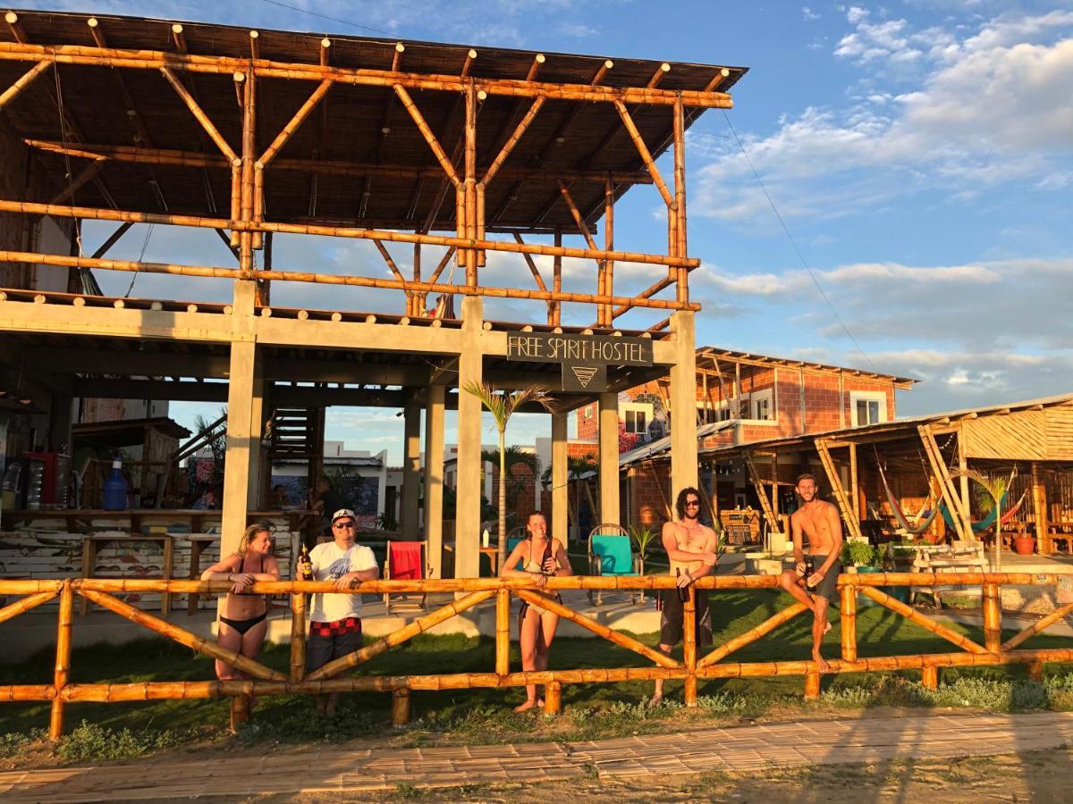 Free Spirit Ecuador, Puerto Engabao Hotel Exterior foto